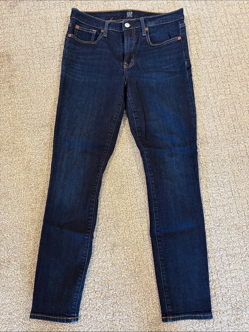 GAP Skinny Jeans in Dark Indigo Blue